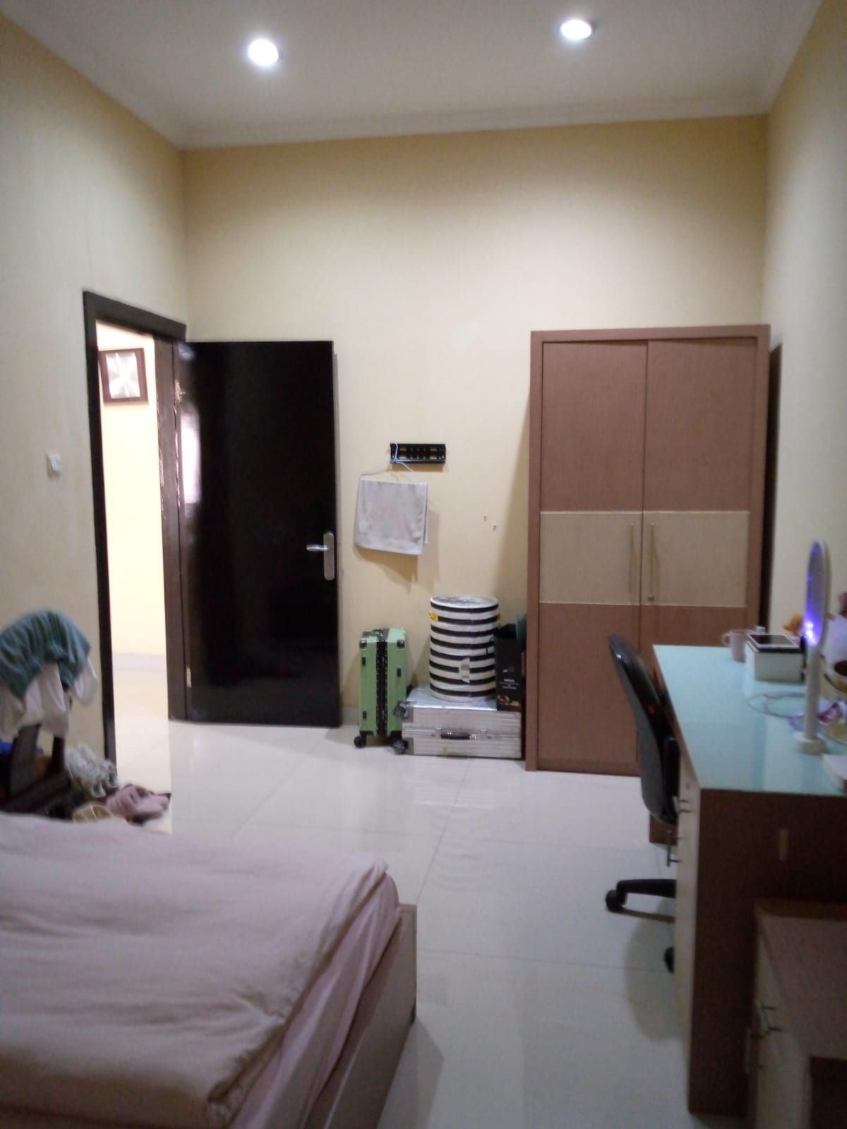 Rumah Disewakan Fully Furnished di Taman Dago Lippo Cikarang
